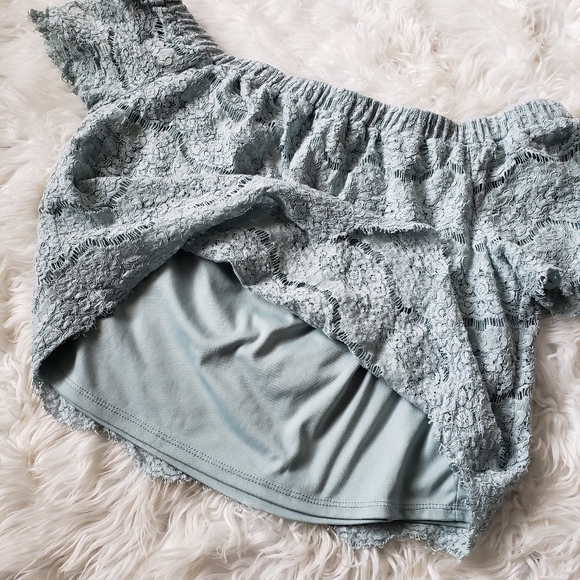 HP!🎉 Blue Off the shoulder cropped lace - Picture 3 of 5